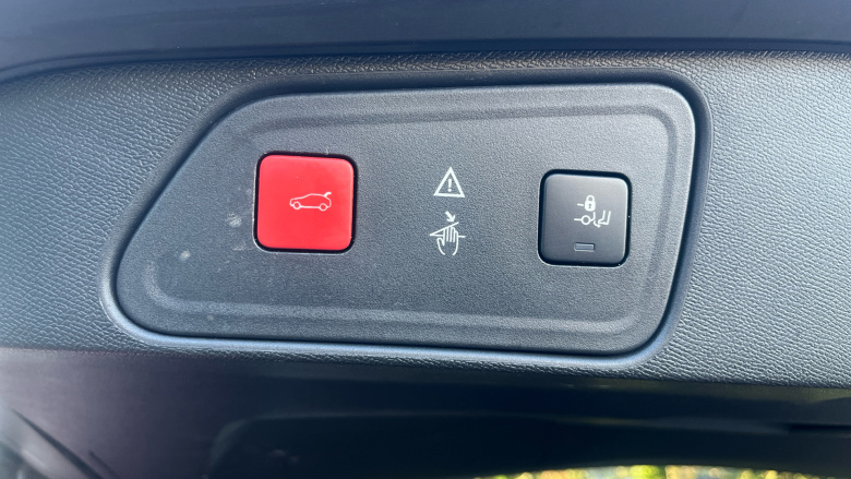 Peugeot 3008 1.5 BlueHDi GT Line Premium 5dr Diesel Estate